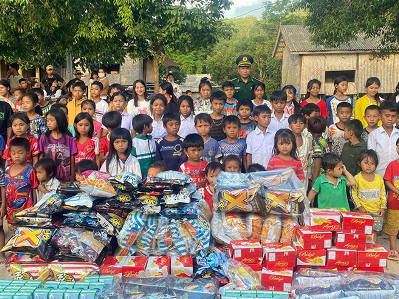 Hình ảnh minh họa các công cụ kiểm soát của phụ huynh để bảo vệ trẻ em trực tuyến