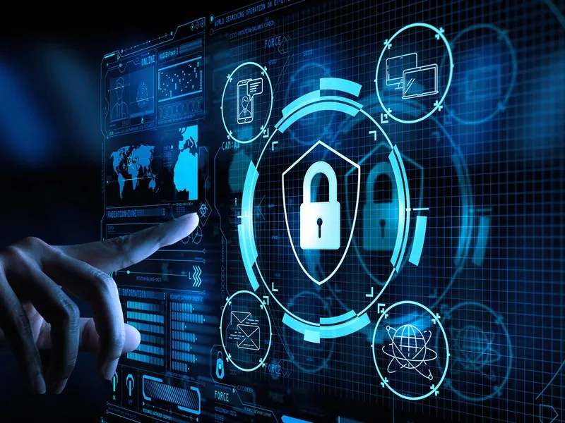 Hình ảnh minh họa việc thu thập dữ liệu an toàn tại Manclub